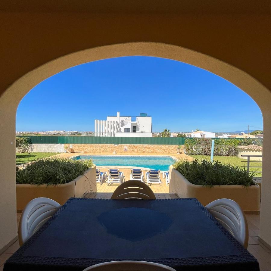 Villa Paraiso - 4 Bedrooms And Pool Албуфейра Екстер'єр фото